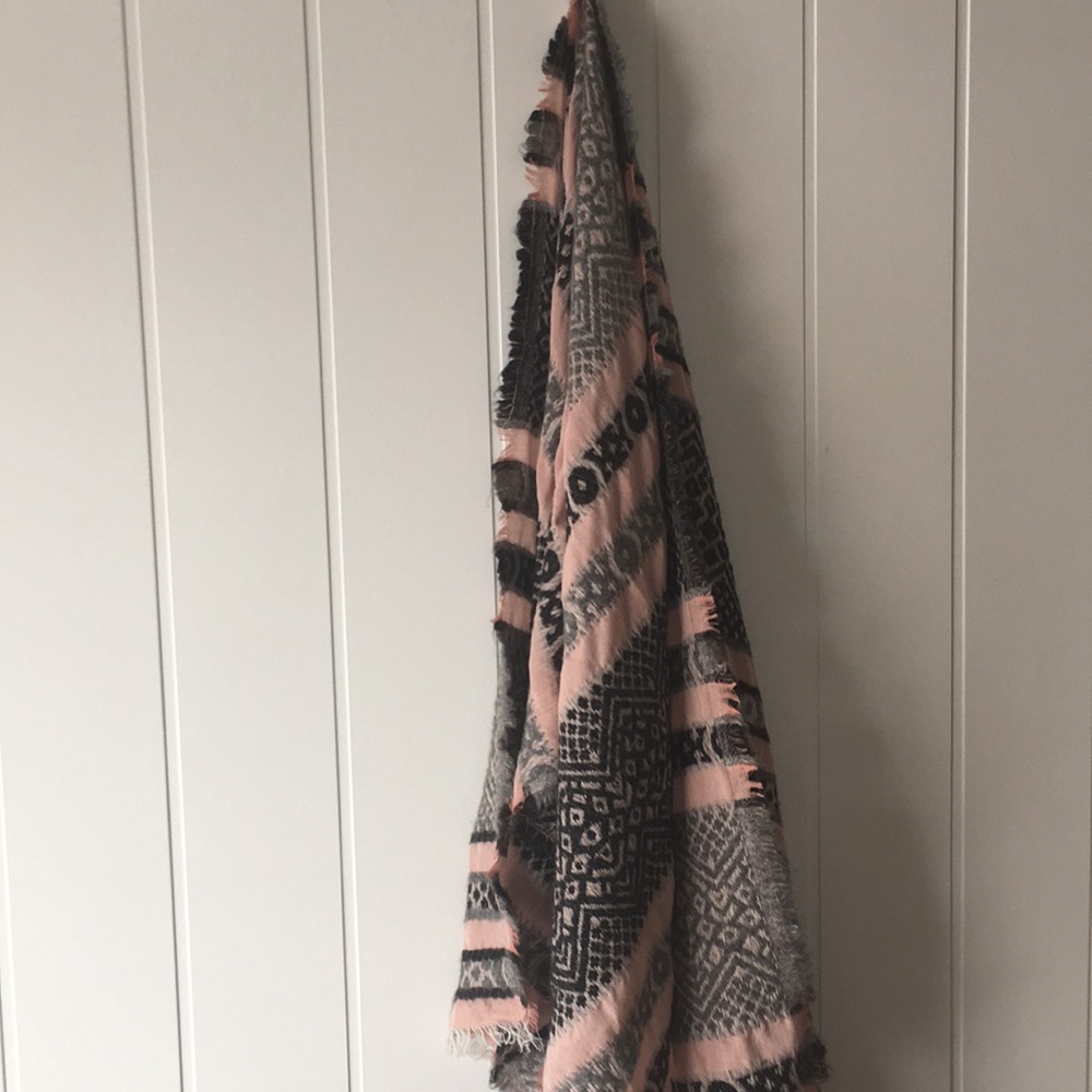 Ladies 100%cotton scarf /shawl by Aphorism O/S